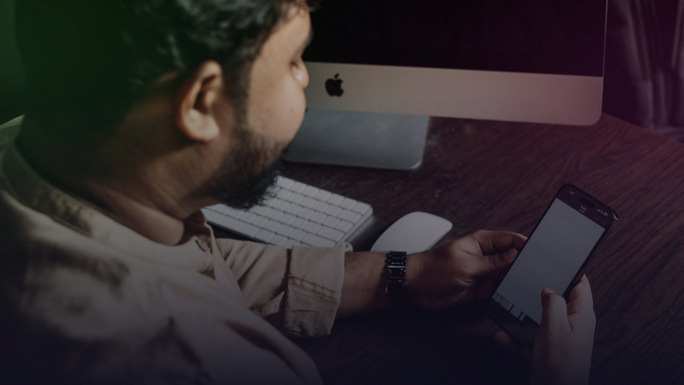 Illustrative image for: desk booking app.