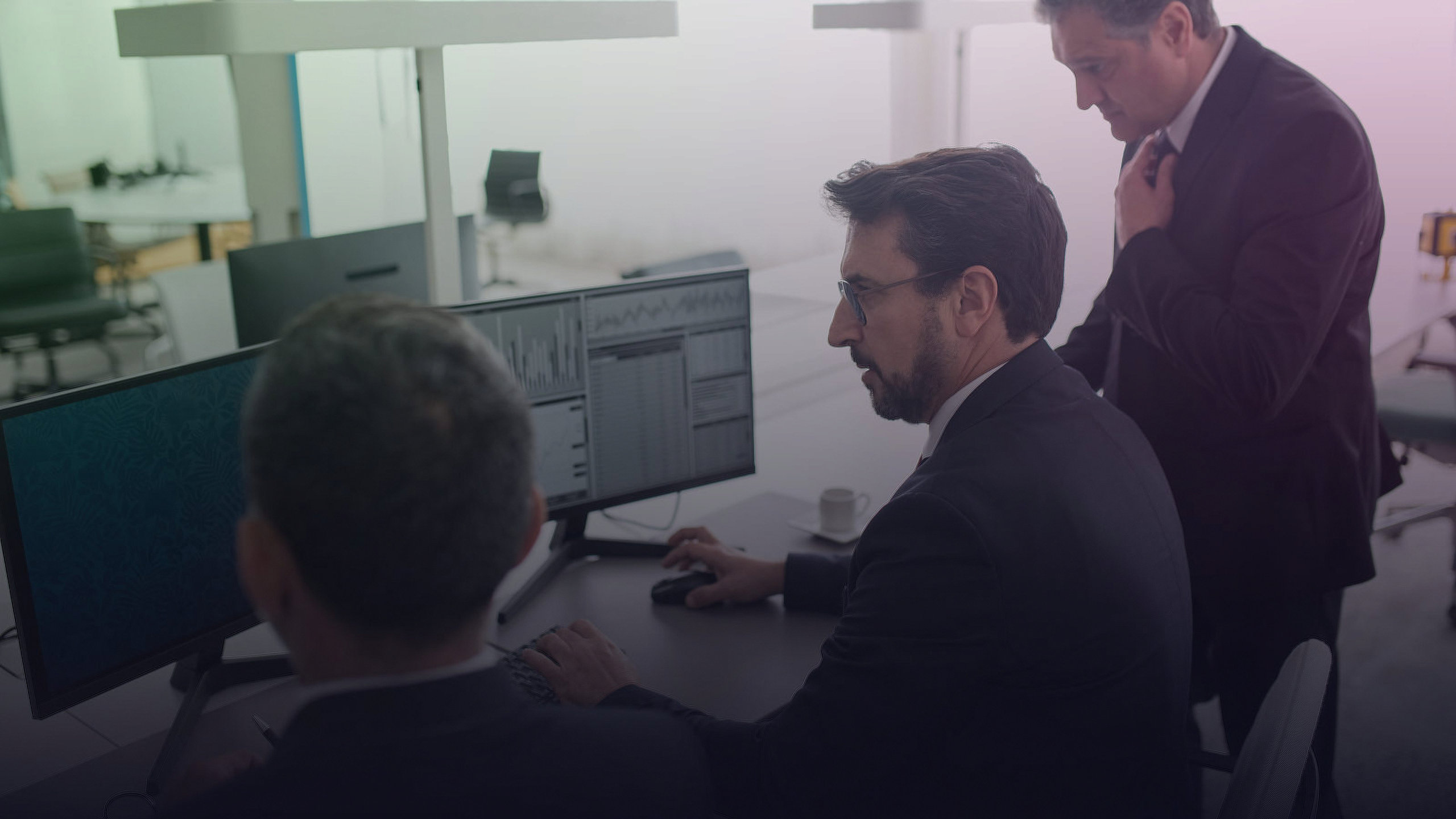Symbolbild zum Thema: financial database operations.